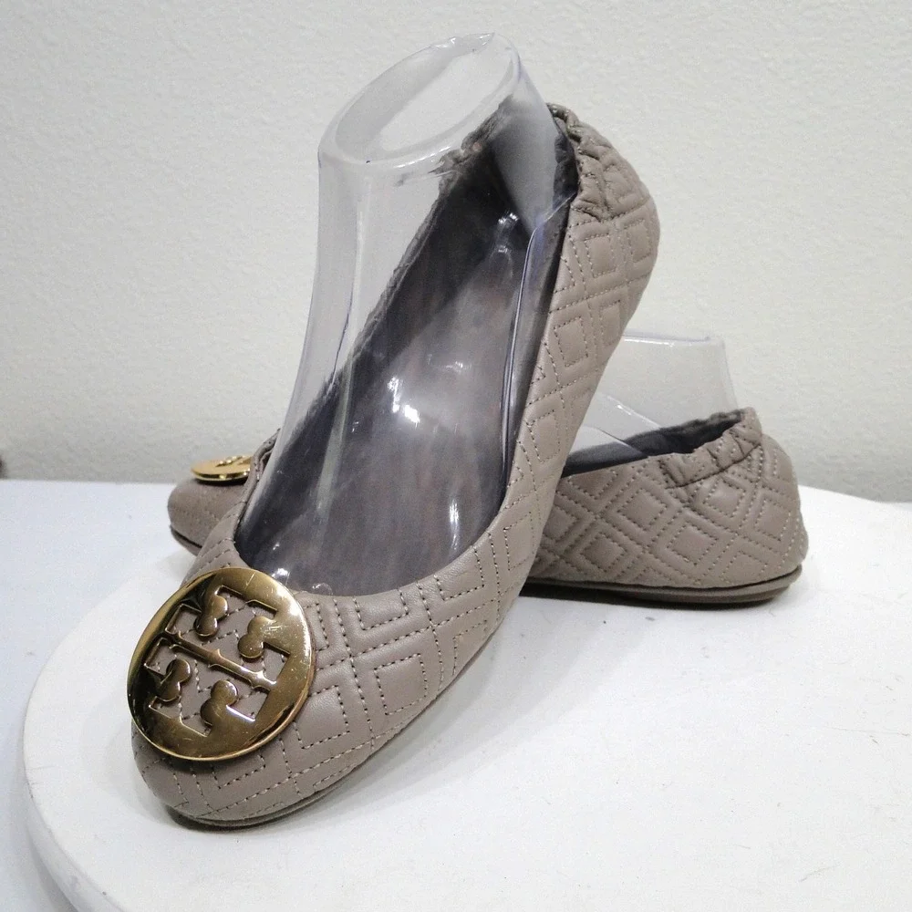 Tory Burch Minnie Travel Ballet Flats Quilted Leather Taupe Grey Gold Logo